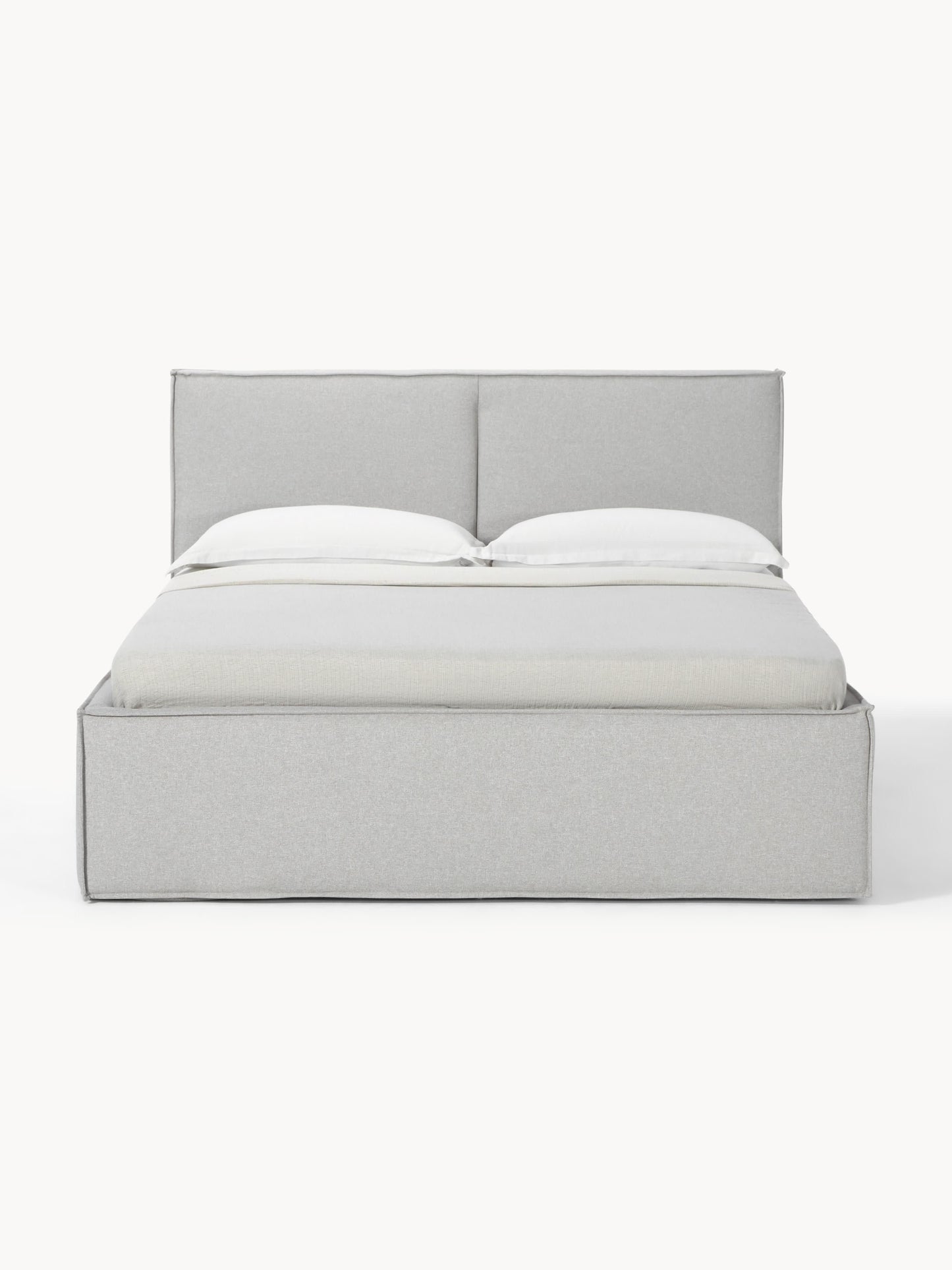 Dremira Upholstered Bed