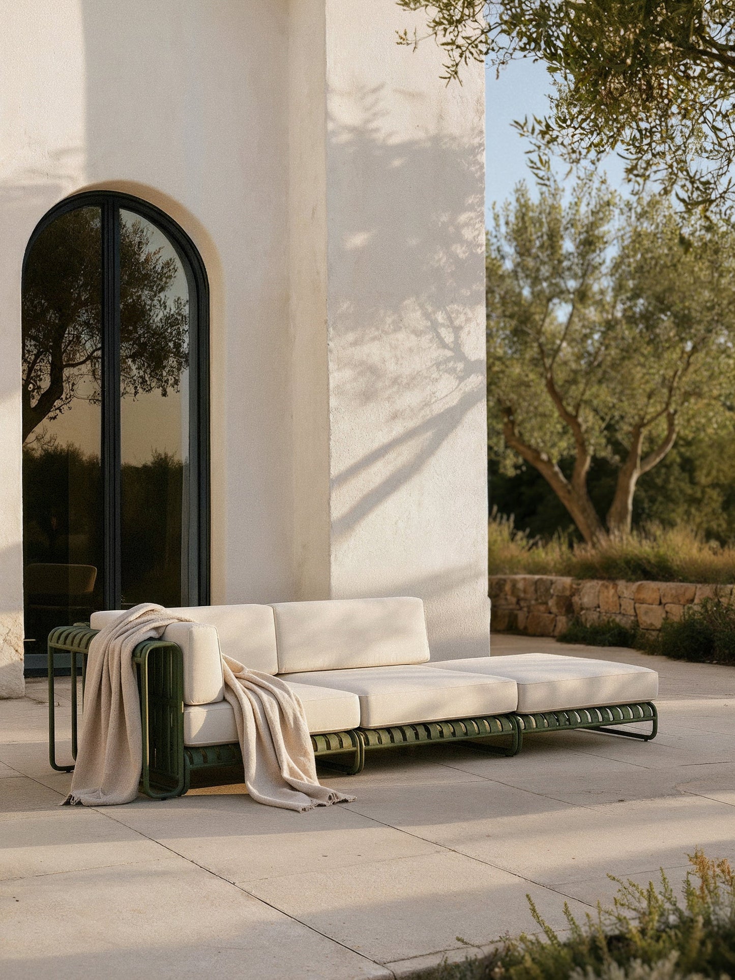 Caivin Corner Garden Module