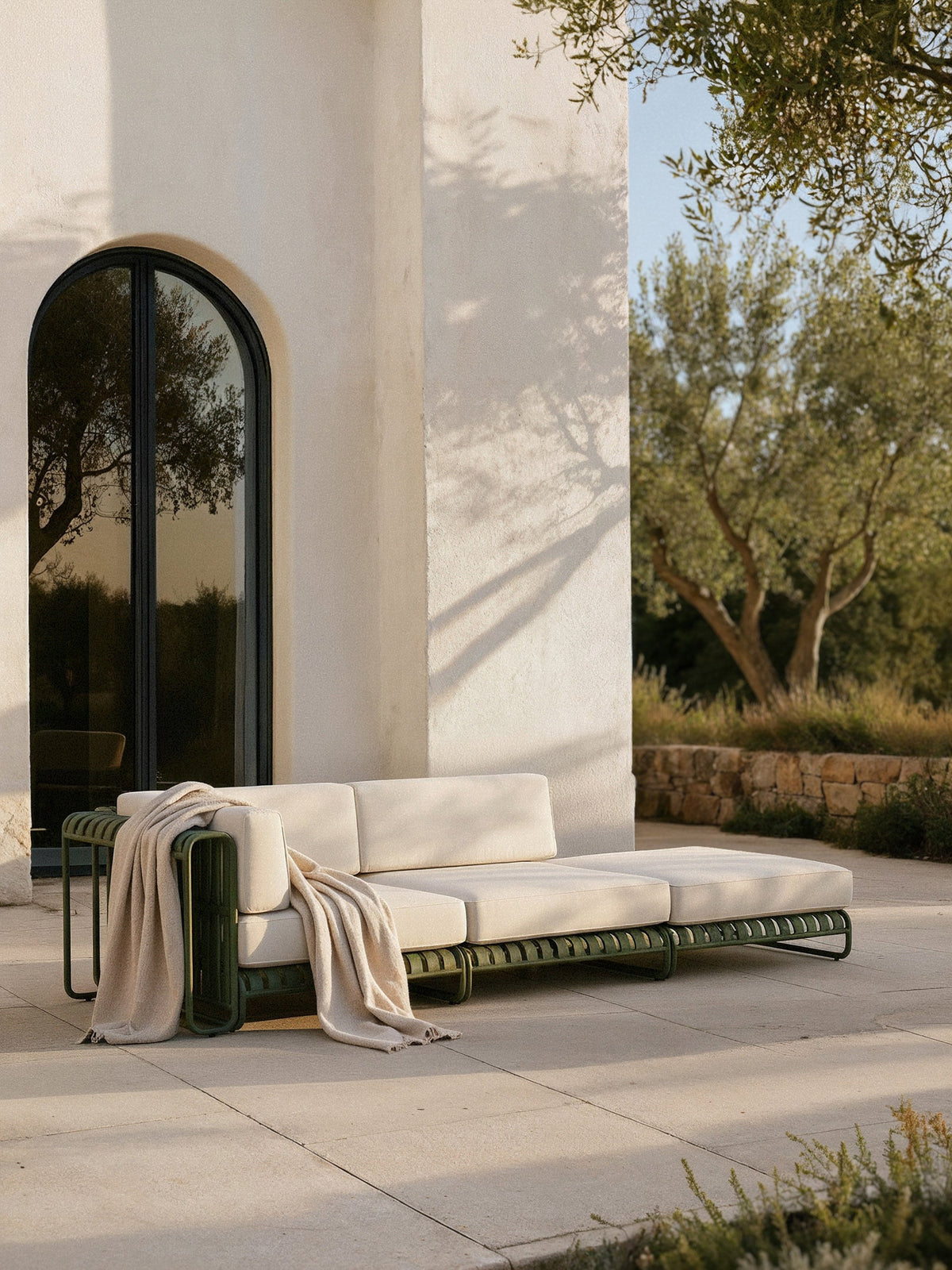 Caivin Corner Garden Module