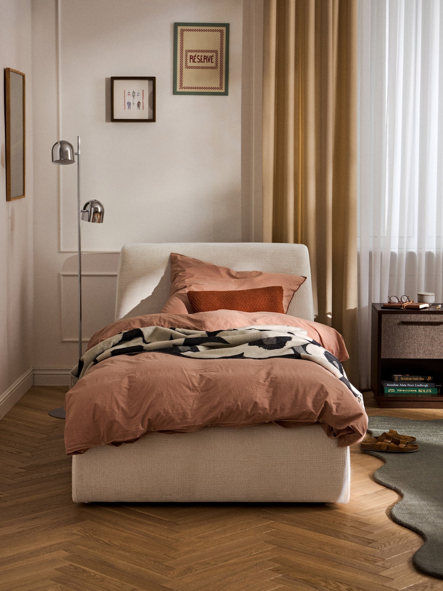 Clonoble Single Bed, Upholstered