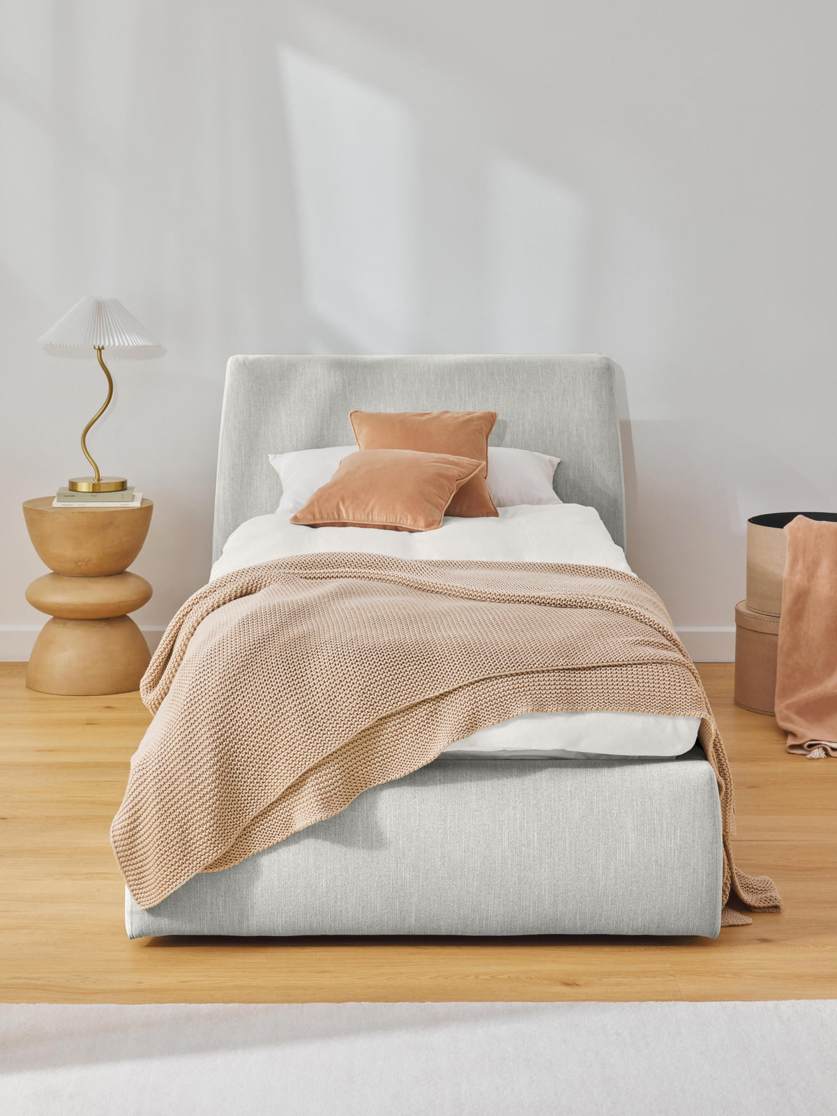 Clonoble Single Bed with Storage
