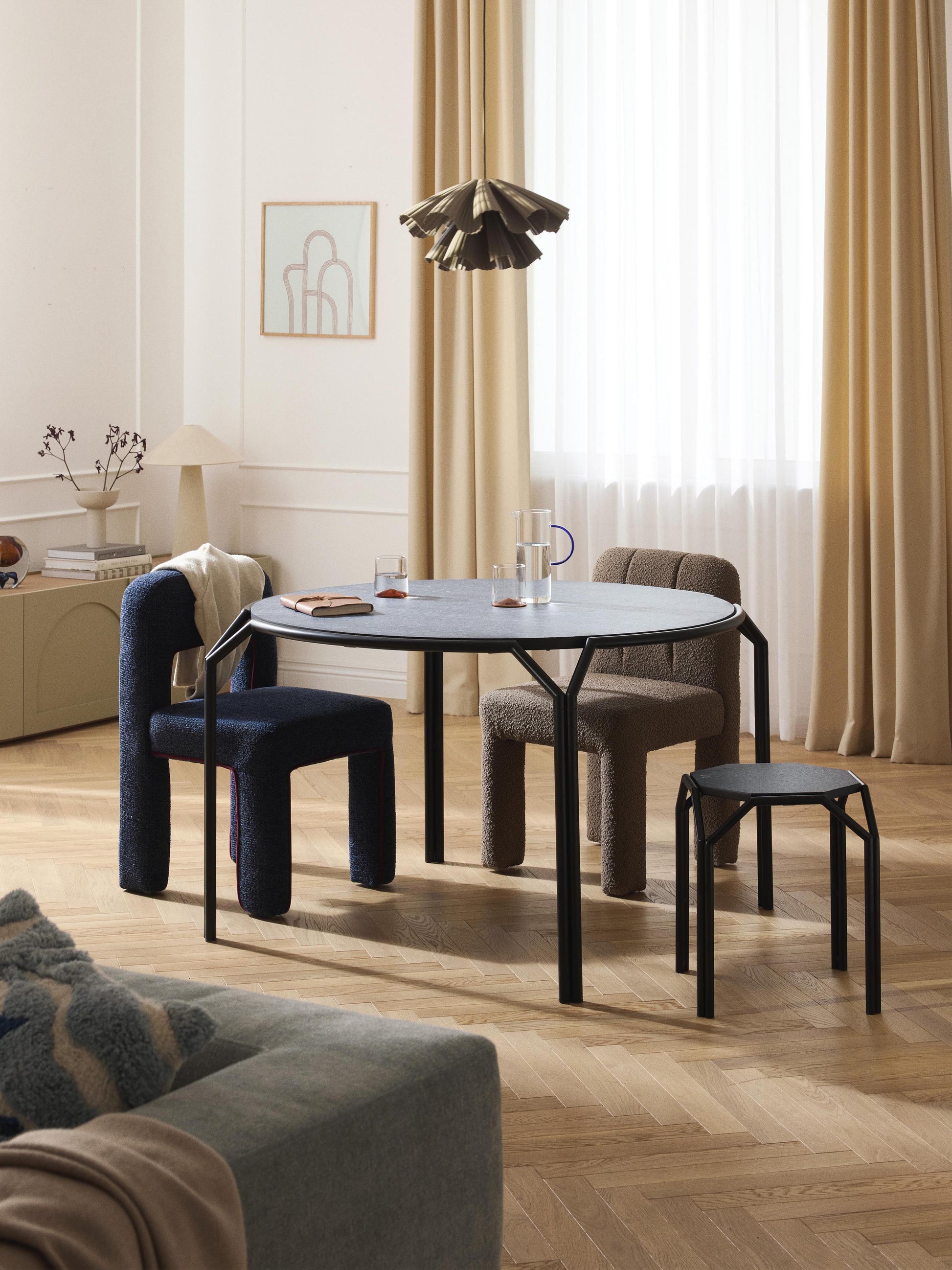 Danalba Round Dining Table, Ø 120 cm
