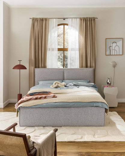 Dremira Bouclé Upholstered Bed