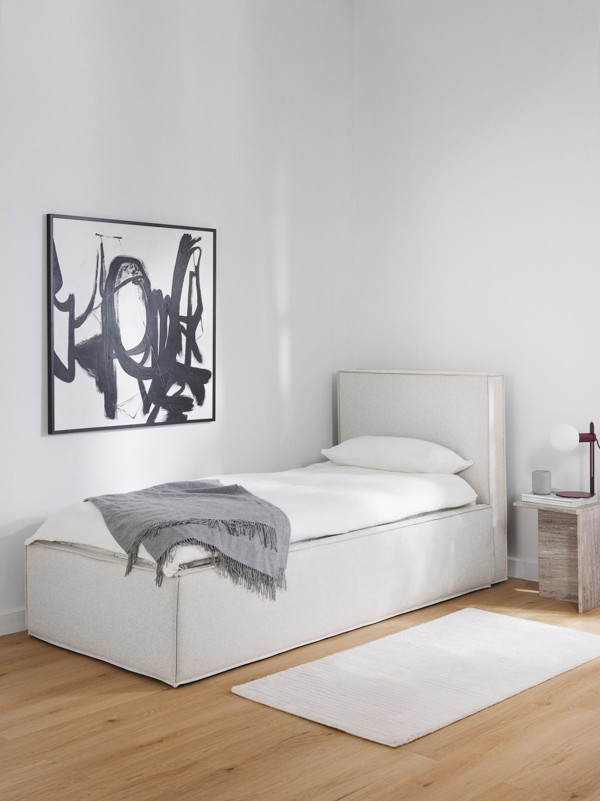 Dremira Single Bed