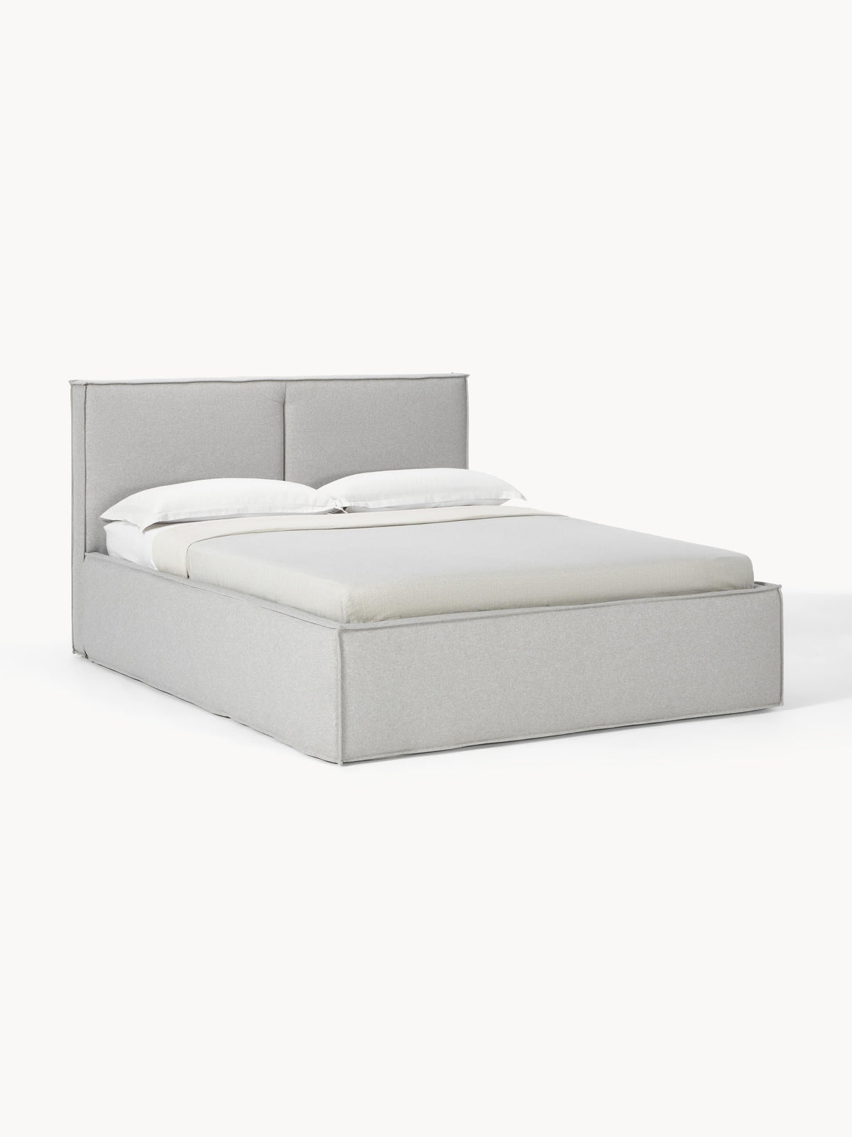 Dremira Upholstered Bed
