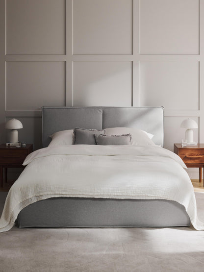 Dremira Upholstered Bed with Storage