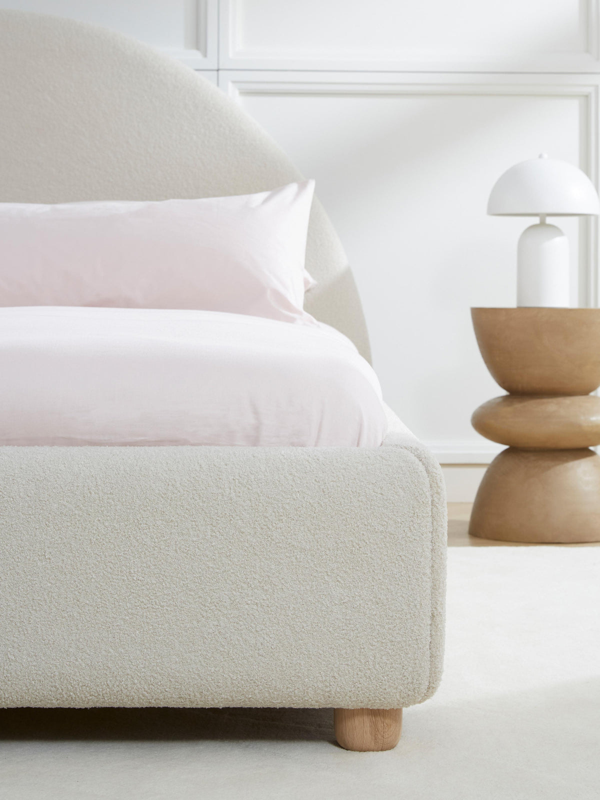 Ebilo Teddy Upholstered Bed