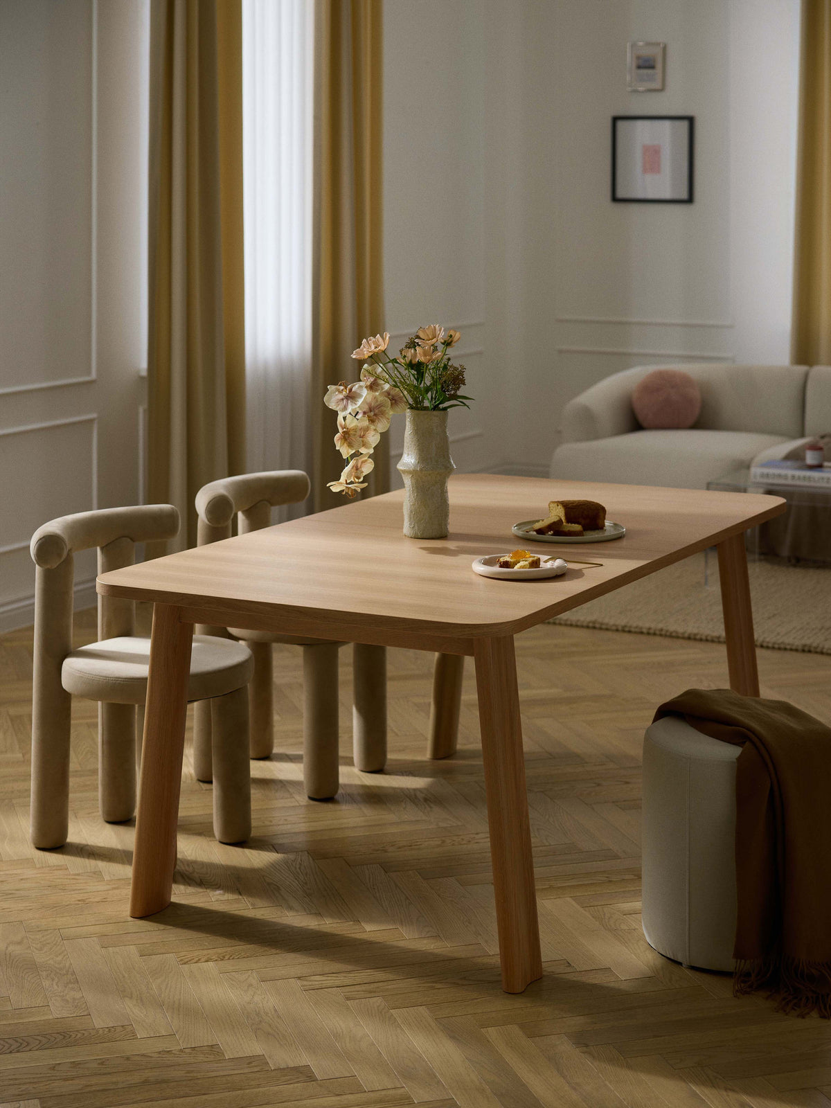 Emilo Dining Table, Extendable, in Various Sizes