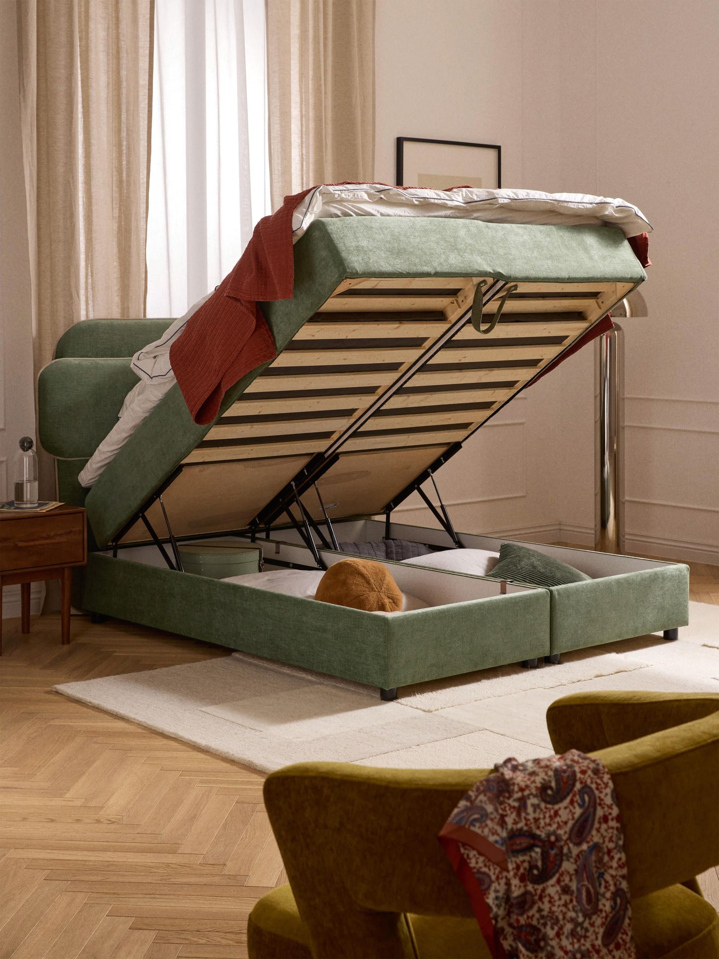 Enrmeno Box Spring Bed with Storage