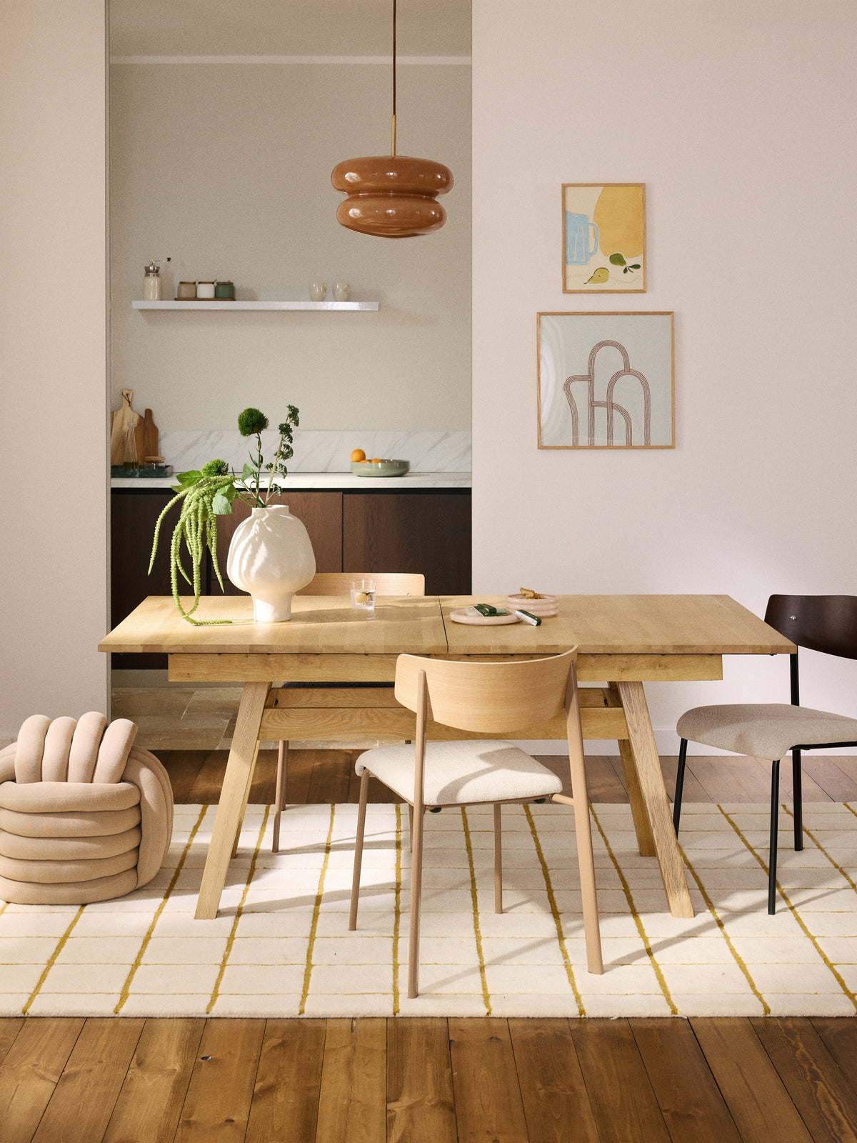 Ethvin Extendable Dining Table, 180 - 220 x 100 cm