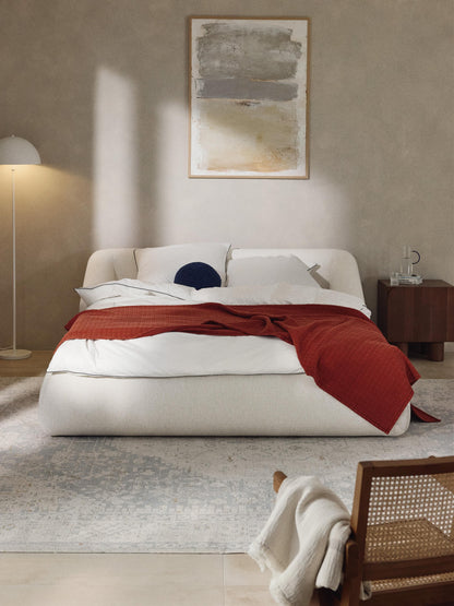 Fenrisa Upholstered Bed