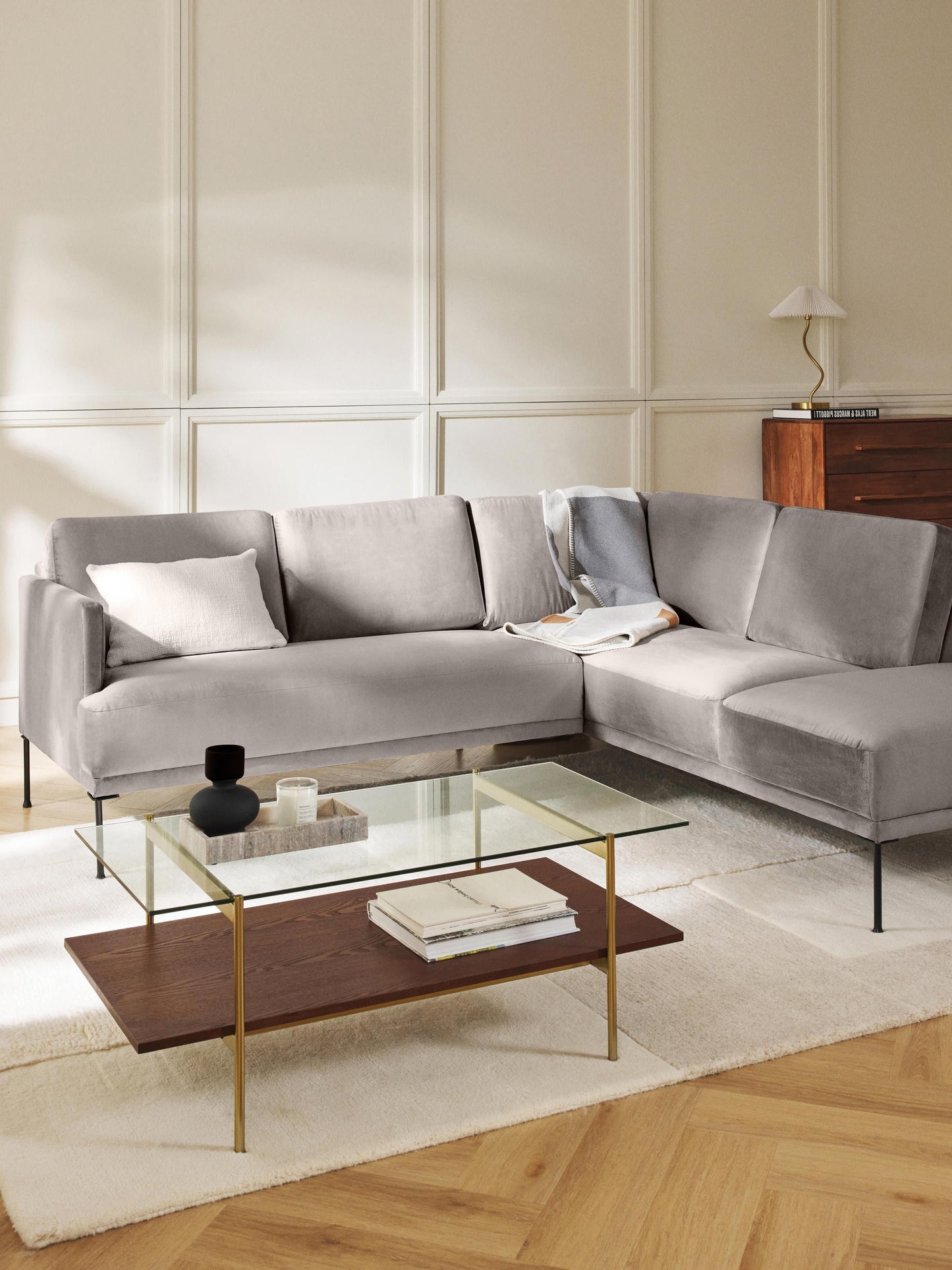 Fluvia Corner Sofa in Velvet