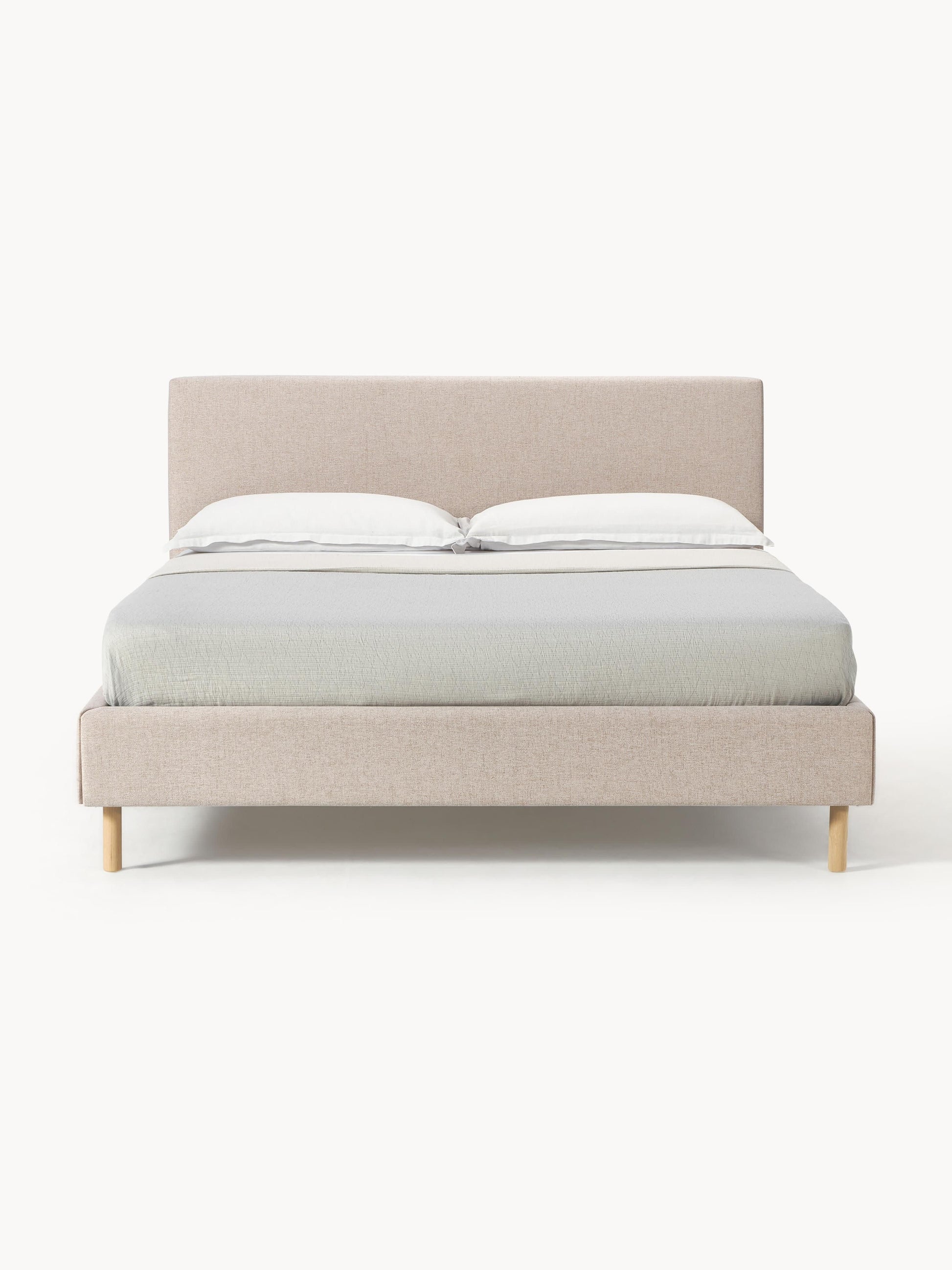 Giulrisa Upholstered Bed with Wooden Feet