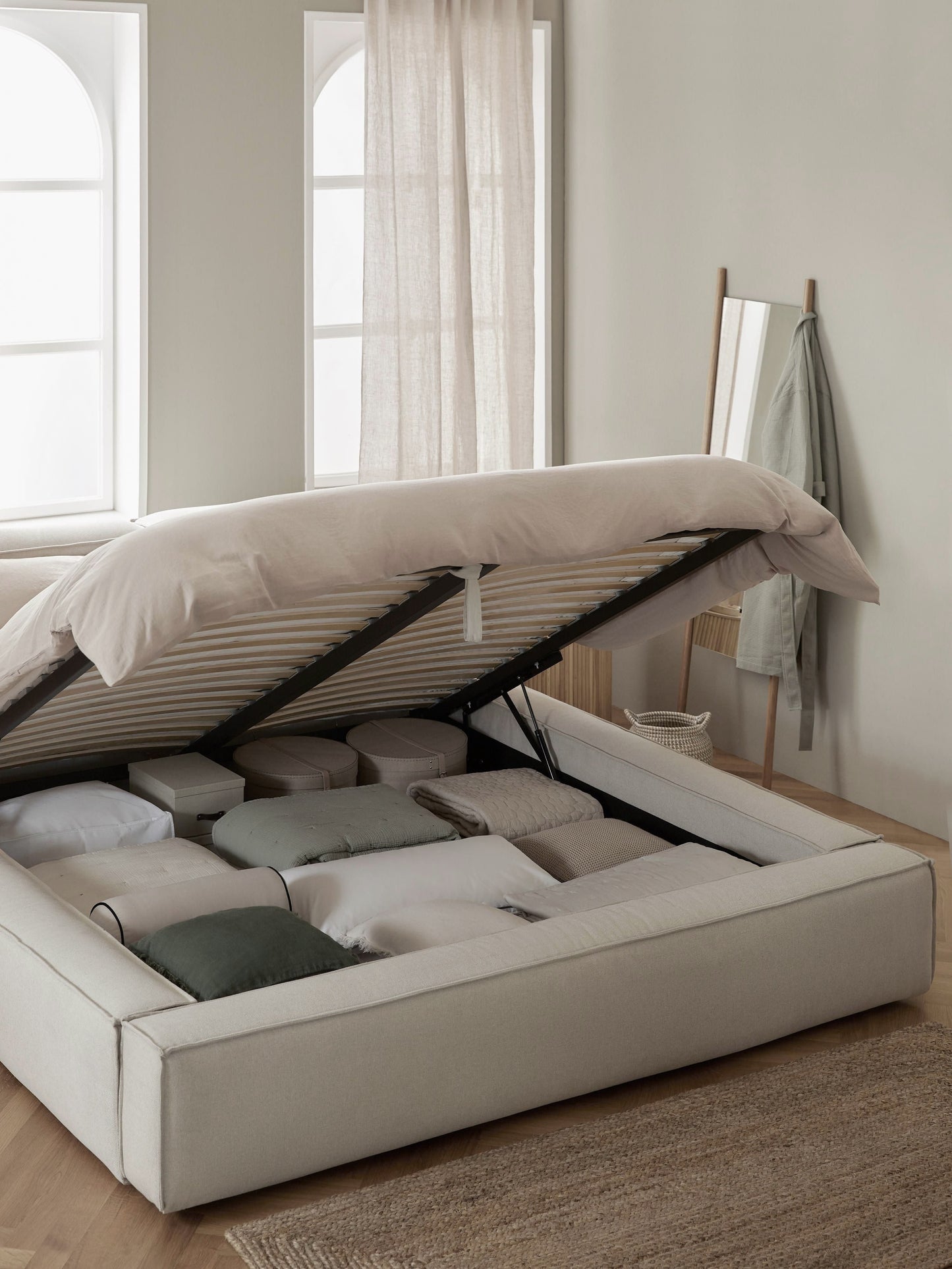 Lenoble Storage Bed, Upholstered