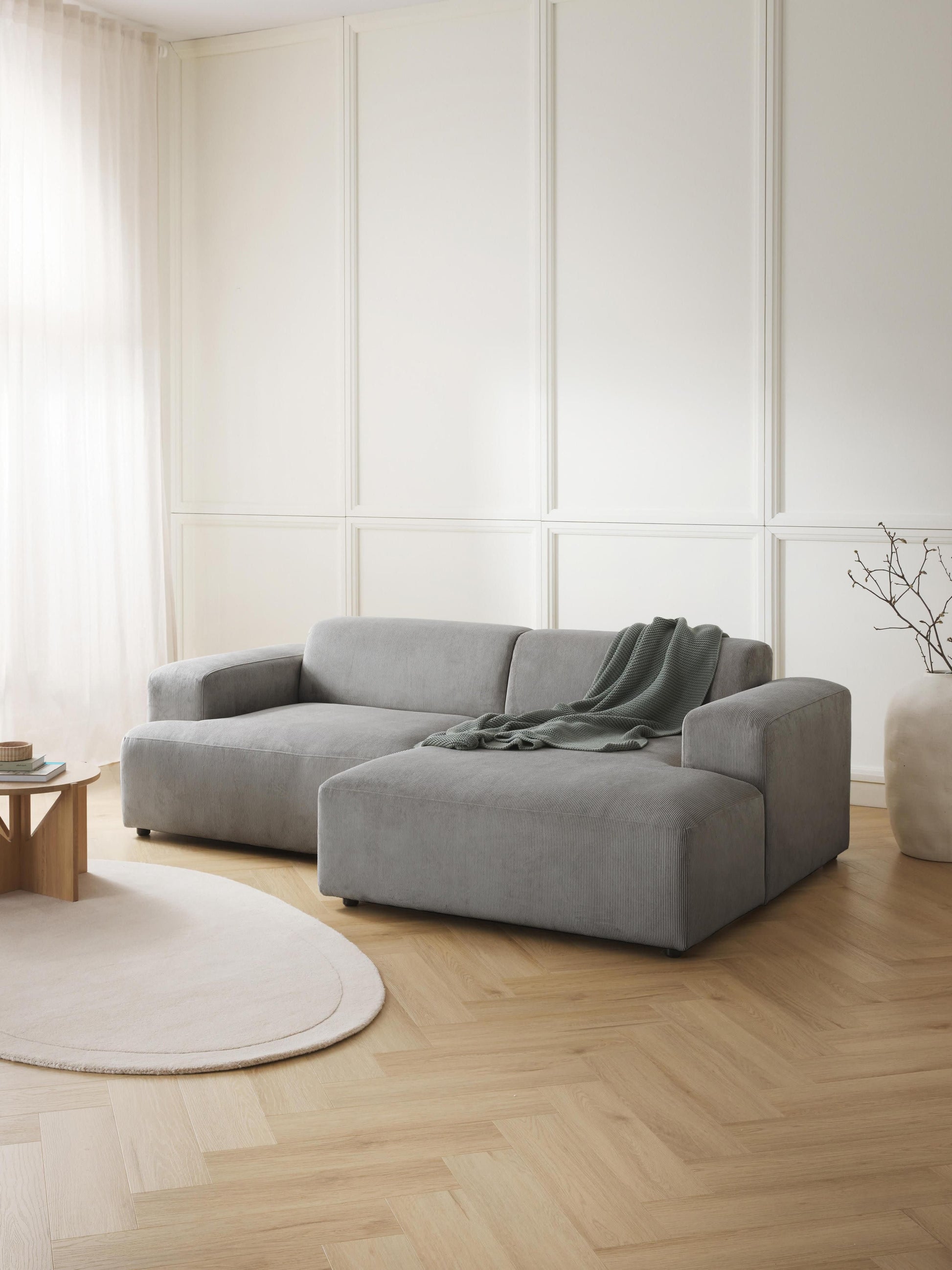 Melvinta Corner Sofa (3-Seater) in Corduroy