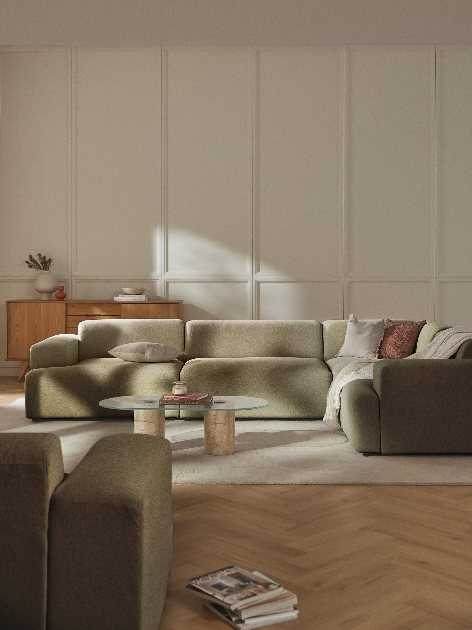 Melvinta Large Corner Sofa, 4-Seater