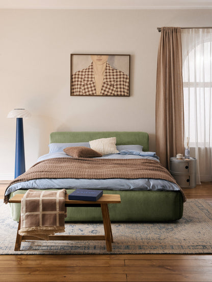 Melvinta Upholstered Bed