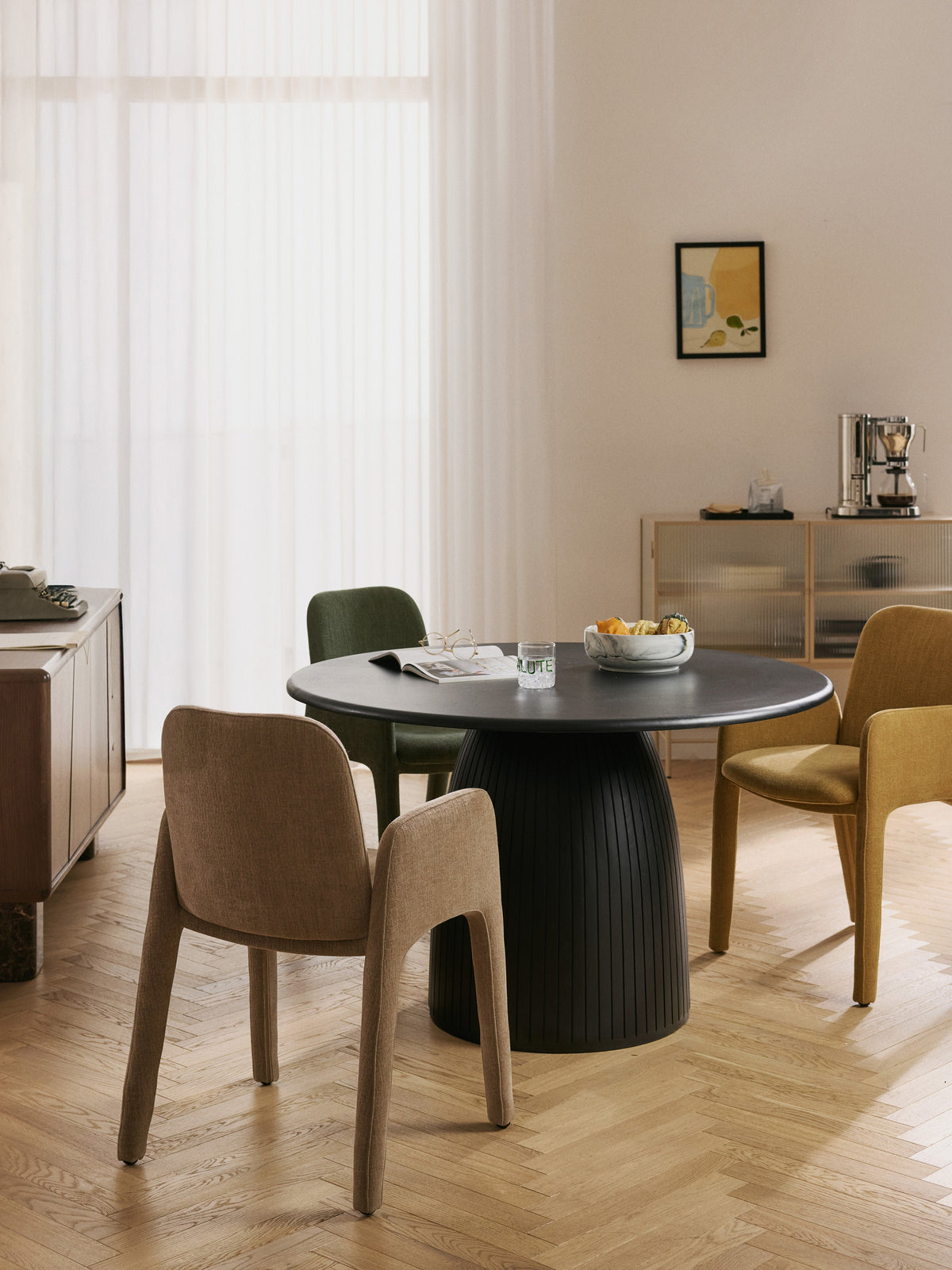 Nelquil Round Dining Table with Fluted Texture, in Various Sizes